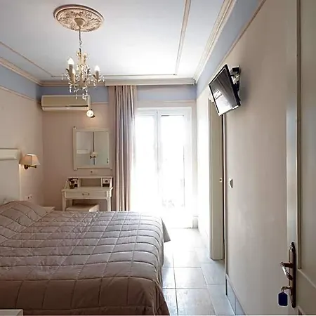 Tina's House Hotel